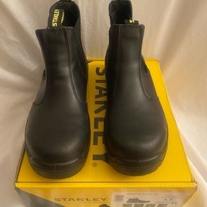 STANLEY Men's Dredge Steel toe Chelsea style work boot.  Only worn a few times